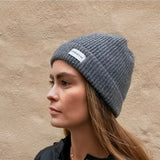 Reflective hat gray 