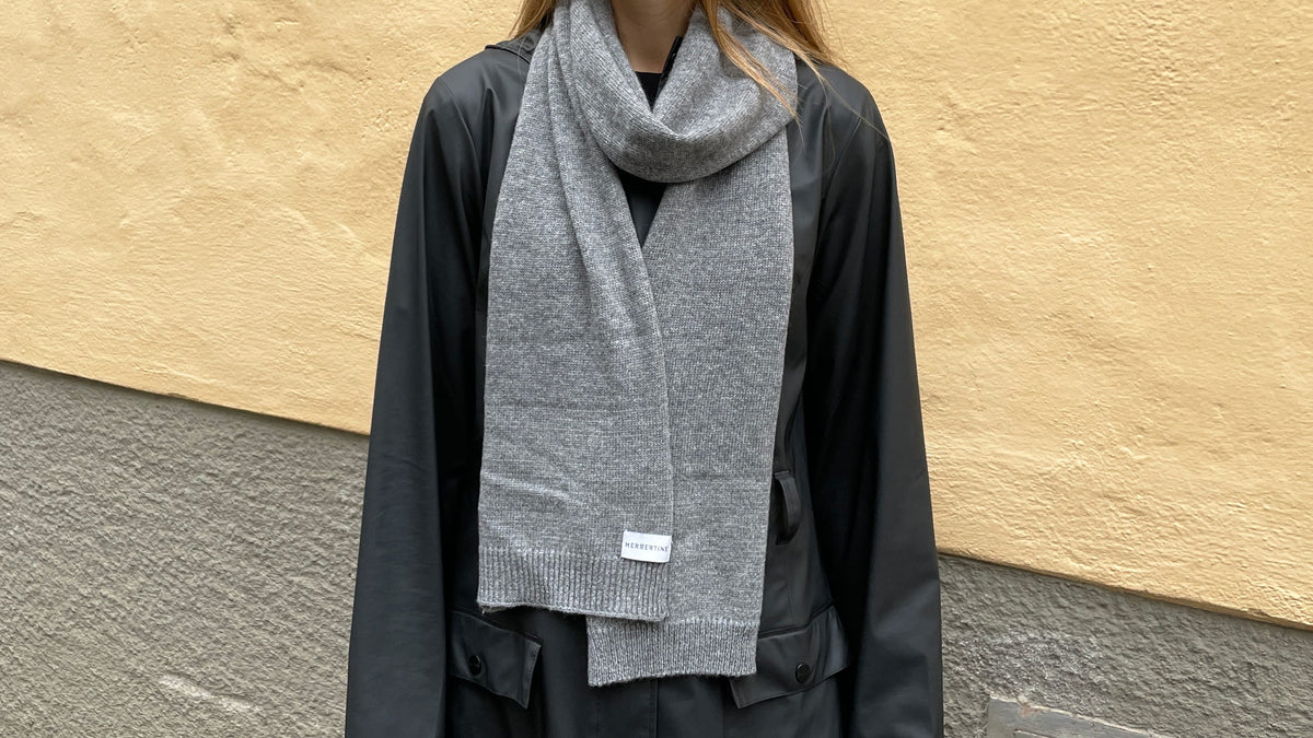 Wool Scarf - Gray